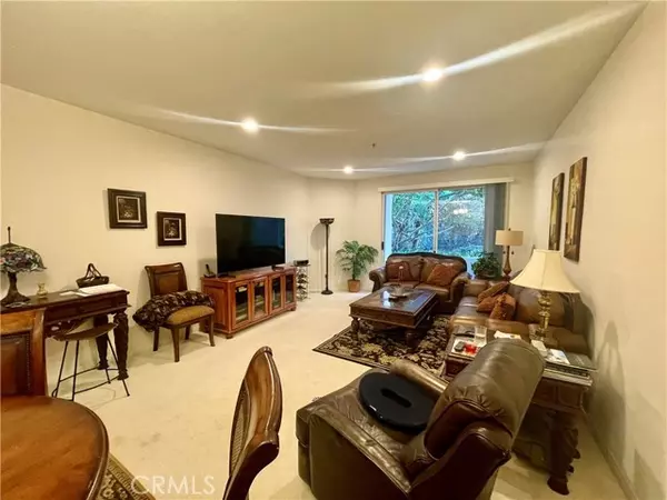 Dana Point, CA 92629,25422 Sea Bluffs Drive #103