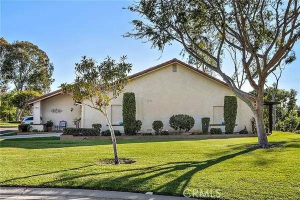 Mission Viejo, CA 92692,23596 VILLENA