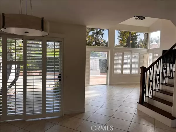 Laguna Niguel, CA 92677,32 Son Bon