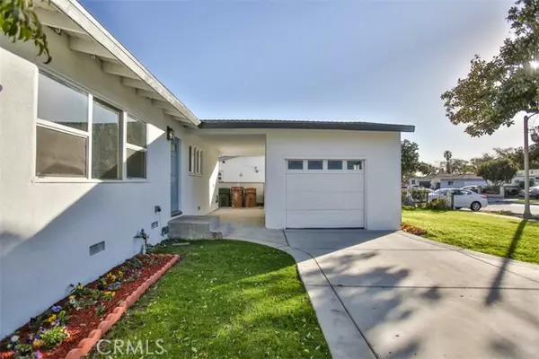 Fullerton, CA 92832,604 S Newell Avenue