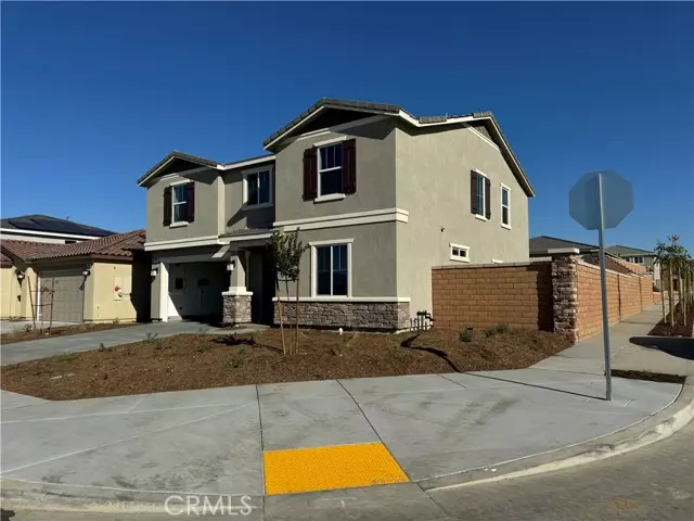 Riverside, CA 92507,19412 Sunkissed Ridge Dr