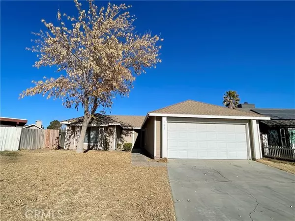 611 Twinberry Lane, Lancaster, CA 93534