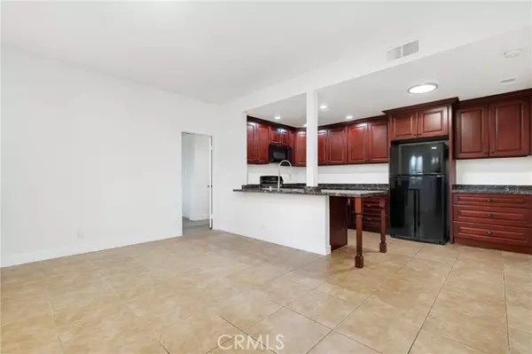 Rancho Santa Margarita, CA 92688,10 Via Prado