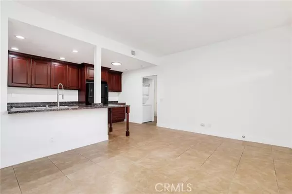 Rancho Santa Margarita, CA 92688,10 Via Prado