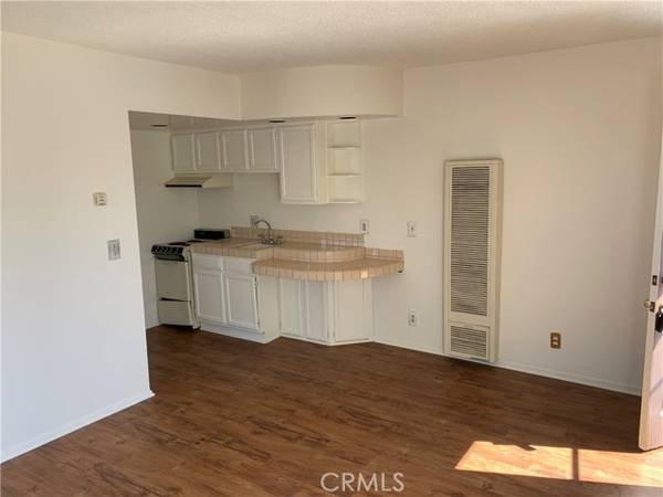 San Clemente, CA 92672,309 Avenida Victoria #B