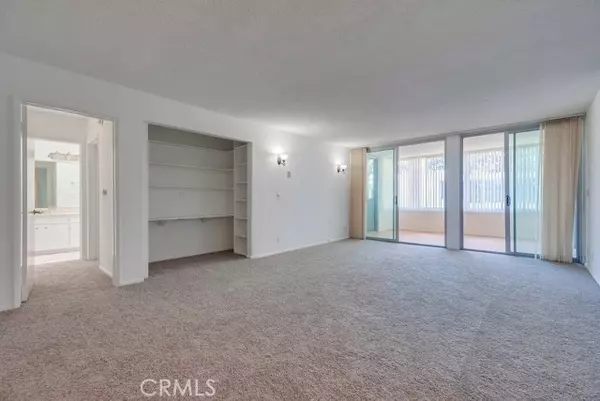 Playa Del Rey, CA 90293,8701 Delgany Avenue #305