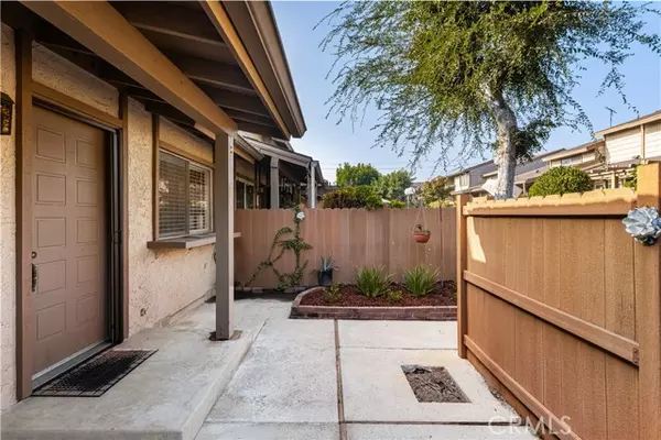 Fullerton, CA 92833,1703 Avenida Selva #38