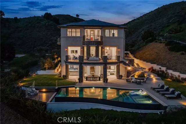 Calabasas, CA 91302,26773 Mulholland