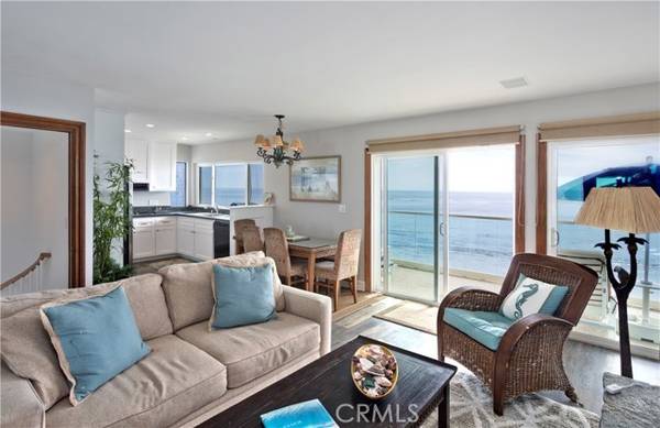 1249 Ocean Front #C, Laguna Beach, CA 92651