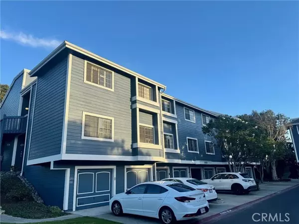 20322 Portview Circle #203, Huntington Beach, CA 92646