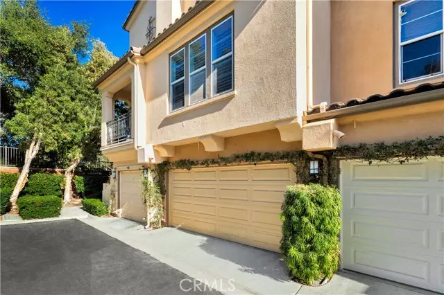 Ladera Ranch, CA 92694,3 Baccus