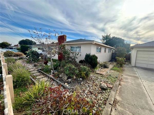 1049 Sunset Drive, Arroyo Grande, CA 93420