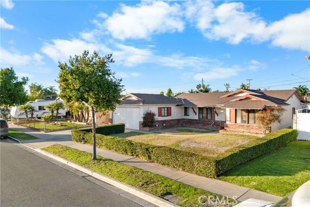 5821 Abraham Avenue, Westminster, CA 92683