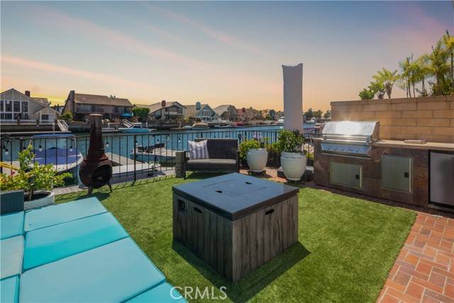 16133 Saint Croix Circle, Huntington Beach, CA 92649