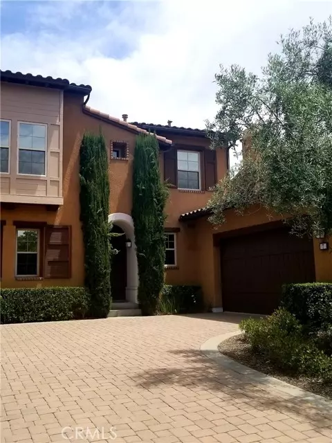 Ladera Ranch, CA 92694,7 Salvatore