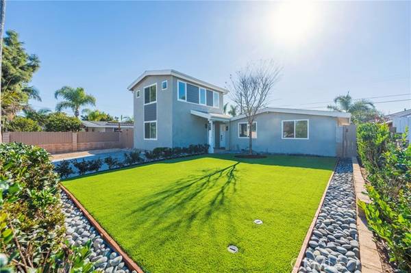 641 Cove Street, Costa Mesa, CA 92627