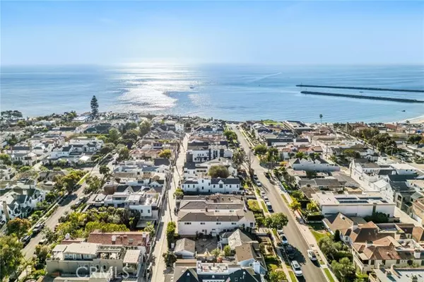 Corona Del Mar, CA 92625,316 Orchid Avenue