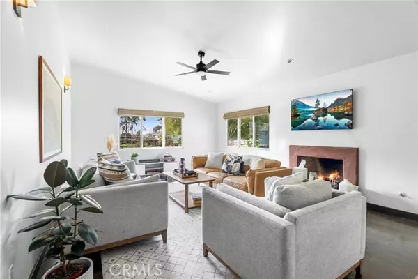 San Clemente, CA 92672,207 Avenida Sierra