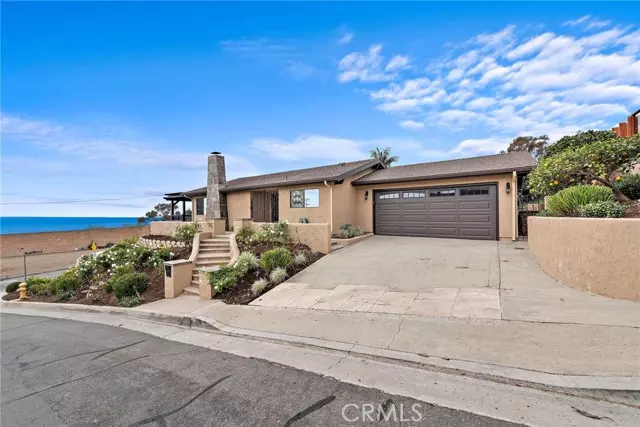 176 E Avenida Cordoba, San Clemente, CA 92672