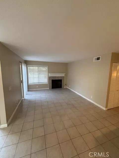 Laguna Hills, CA 92656,24361 Conejo #3