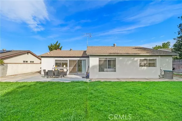 Corona, CA 92879,1572 Evergreen Lane