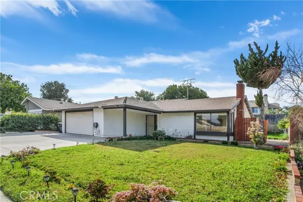 Corona, CA 92879,1572 Evergreen Lane