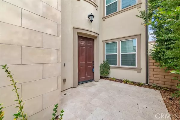 Lake Forest, CA 92630,20 Barberry