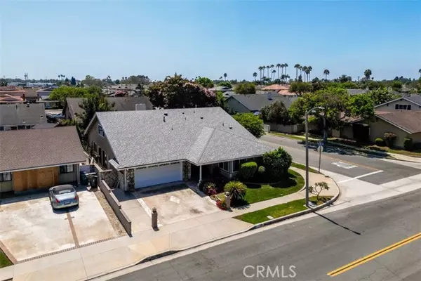 7152 Sunlight Drive, Huntington Beach, CA 92647