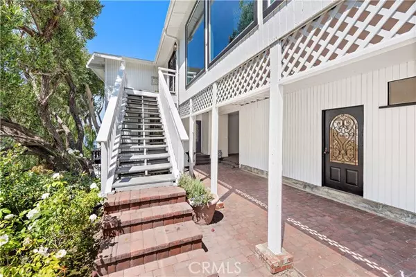 Laguna Beach, CA 92651,862 Summit Drive