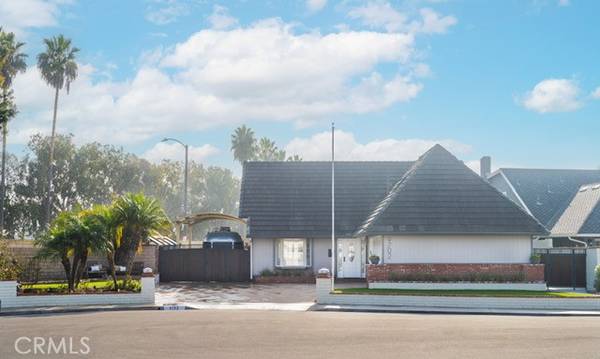 9702 Allison Circle, Huntington Beach, CA 92646