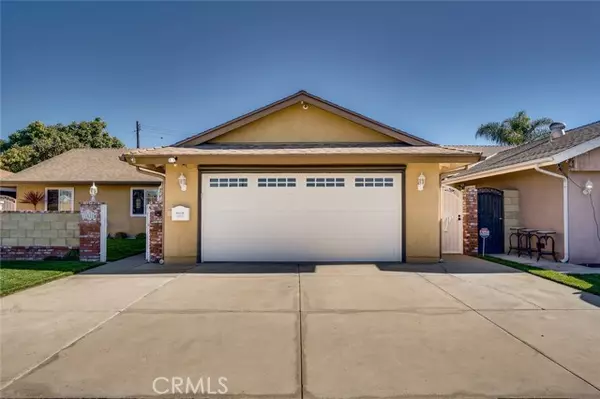 Huntington Beach, CA 92647,16422 Lakemont Lane