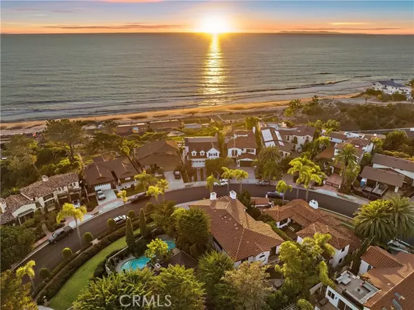 San Clemente, CA 92672,321 W Avenida Gaviota