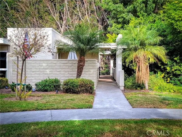 Laguna Woods, CA 92637,2233 Via Puerta #Q