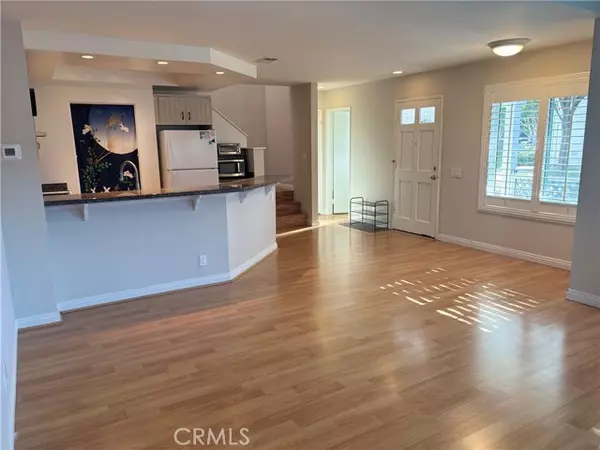 Irvine, CA 92614,51 Greenmoor