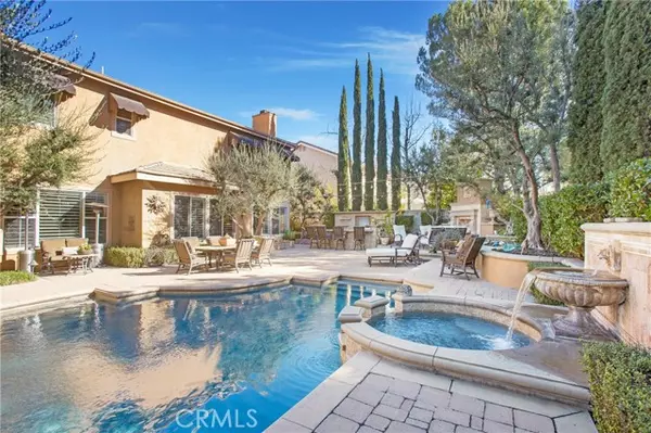 25 Sycamore Canyon Drive, Rancho Santa Margarita, CA 92679