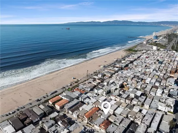 Manhattan Beach, CA 90266,204 38th Place