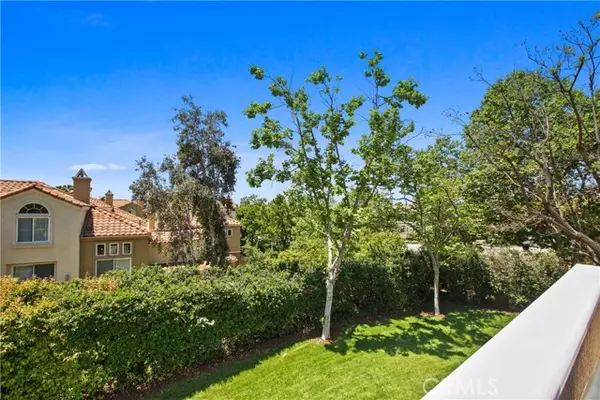 18 Via Terrano, Rancho Santa Margarita, CA 92688