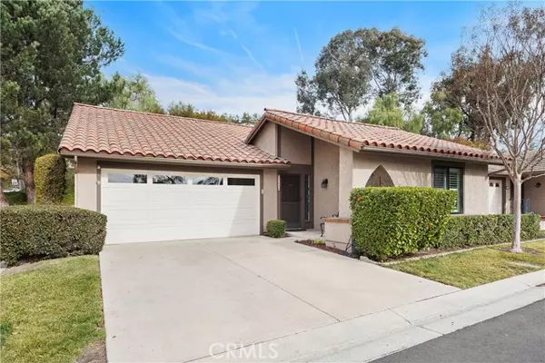 Mission Viejo, CA 92692,23652 Villena