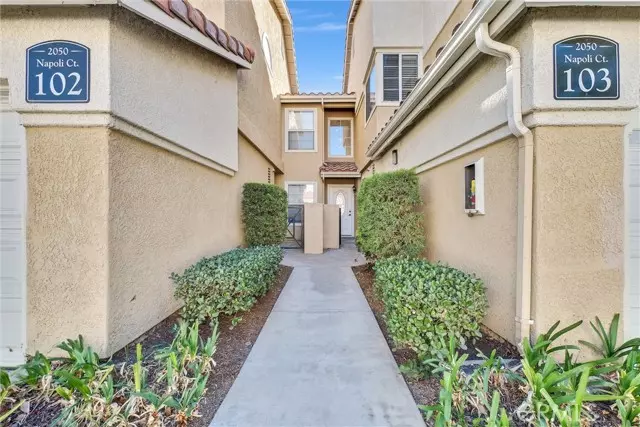 2050 Napoli Court #103, Corona, CA 92881