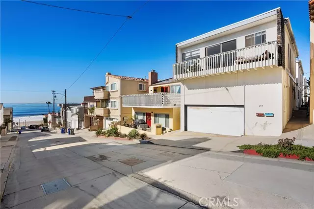 Manhattan Beach, CA 90266,205 38th Street