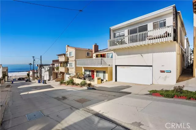 Manhattan Beach, CA 90266,205 38th Street