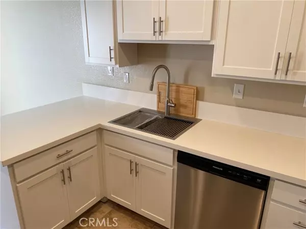 Rancho Santa Margarita, CA 92688,28 Via Padres