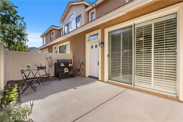 862 S Boulder Place, Anaheim Hills, CA 92808