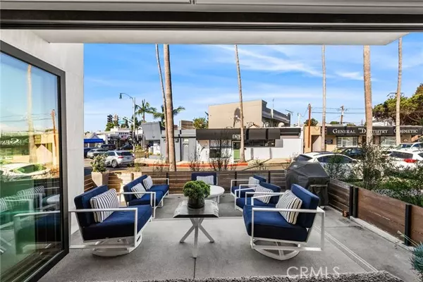 Corona Del Mar, CA 92625,612 Goldenrod Avenue