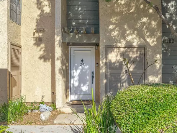 Orange, CA 92869,4900 E Chapman Avenue #24