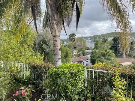 5551 Mason Ave., Woodland Hills, CA 91367