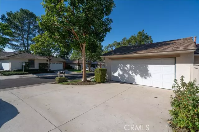 7 Lemon Tree, Irvine, CA 92612