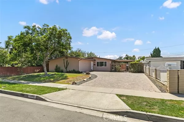 2062 S Rene Drive, Santa Ana, CA 92704