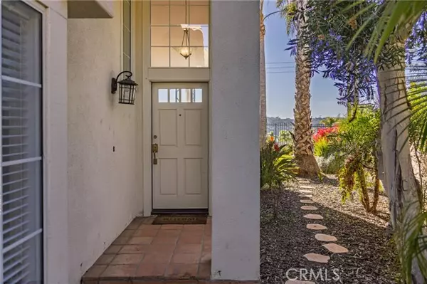 1736 Blackbird Circle, Carlsbad, CA 92011