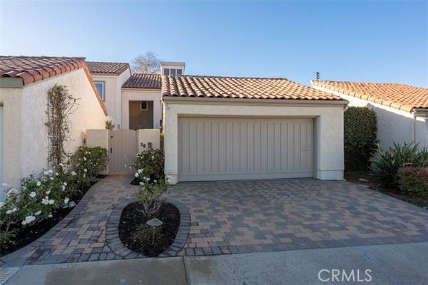 38 Acacia Tree Lane, Irvine, CA 92612